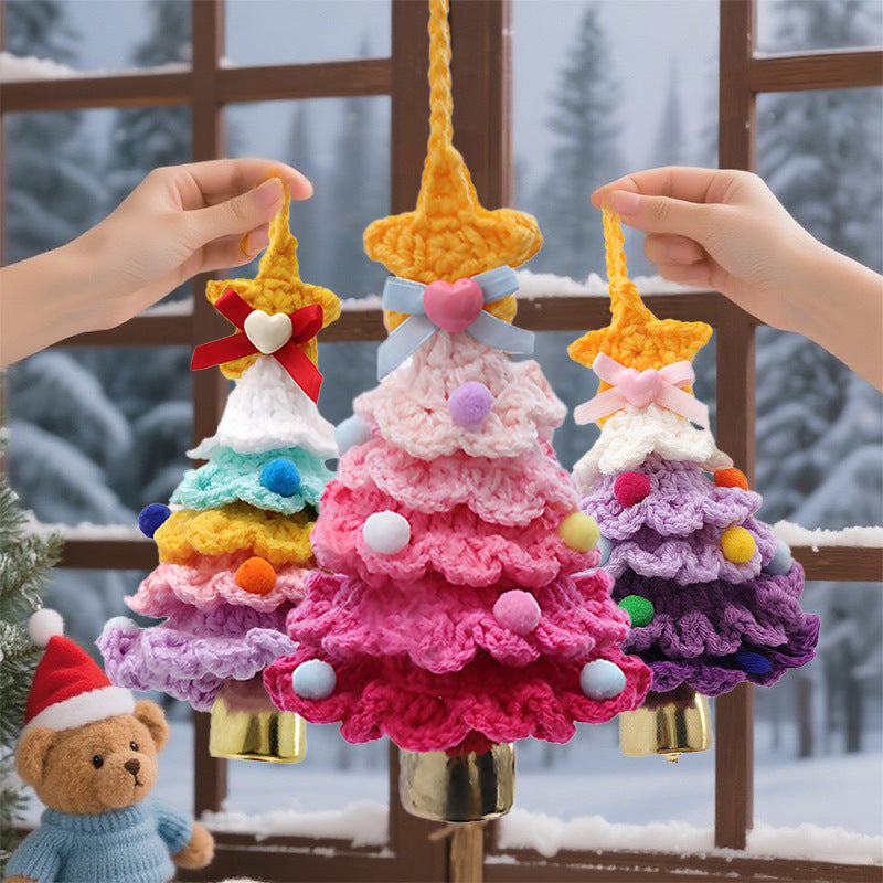 🌲 Knitted Christmas Tree Bell Decoration