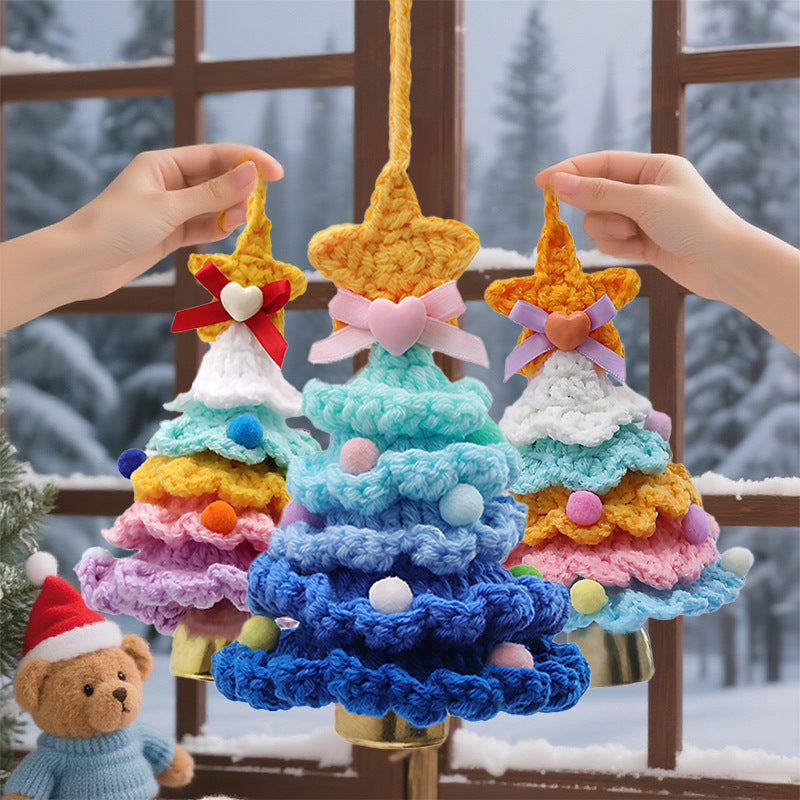 🌲 Knitted Christmas Tree Bell Decoration